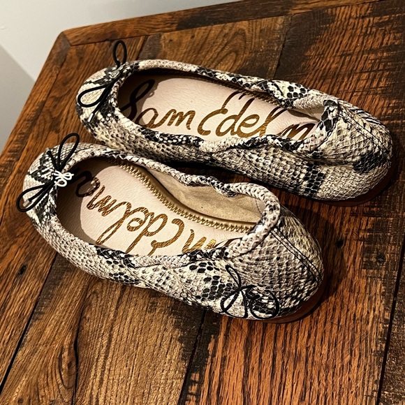 New w/ box! Sam Edelman Felicia Snakeskin ballet flats Size 7 - Picture 2 of 6